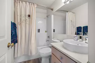 624 SW Hill St, Bend, OR 97702 - Photo 34