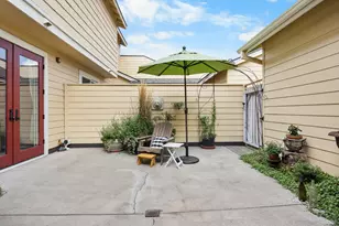 624 SW Hill St, Bend, OR 97702 - Photo 38