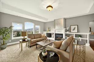 817 Amerman Dr, Phoenix, OR 97535 - Photo 10