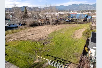 1731 Williams Highway, Grants Pass, OR 97527 - Photo 12
