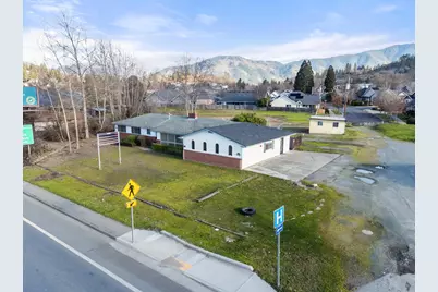 1731 Williams Highway, Grants Pass, OR 97527 - Photo 2