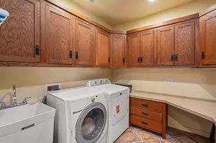 448 Ferry Rd, Grants Pass, OR 97526 - Photo 28