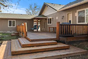 448 Ferry Rd, Grants Pass, OR 97526 - Photo 30