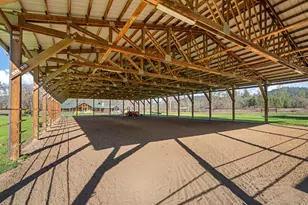 448 Ferry Rd, Grants Pass, OR 97526 - Photo 40