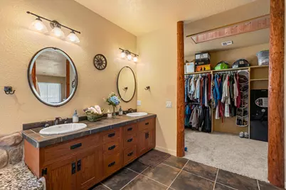 448 Ferry Road, Grants Pass, OR 97526 - Photo 22