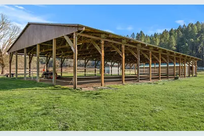 448 Ferry Road, Grants Pass, OR 97526 - Photo 38