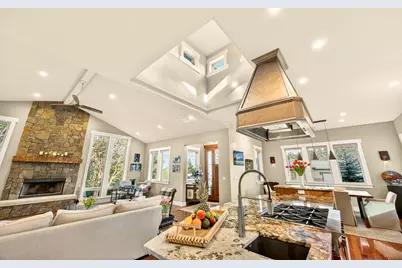 930 Granite Ridge Circle, Jacksonville, OR 97530 - Photo 14