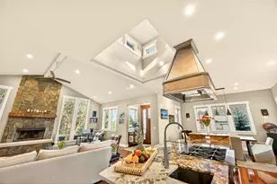 930 Granite Ridge Cir, Jacksonville, OR 97530 - Photo 14