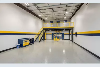 20485 NE Funner Place, Bend, OR 97701 - Photo 10