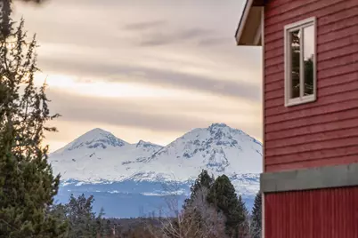 65821 Cori Way, Bend, OR 97703 - Photo 4