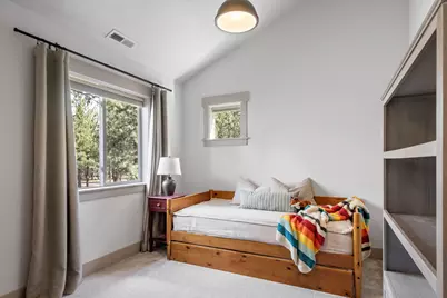 69270 Lariat, Sisters, OR 97759 - Photo 30