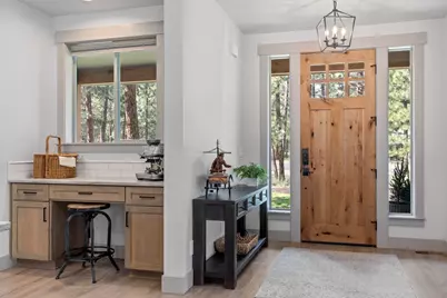 69270 Lariat, Sisters, OR 97759 - Photo 4