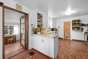 3072 Griffin Creek Rd, Medford, OR 97501 - Photo 30