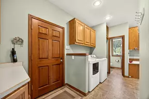 178 Meadow Oaks Dr, Ashland, OR 97520 - Photo 32