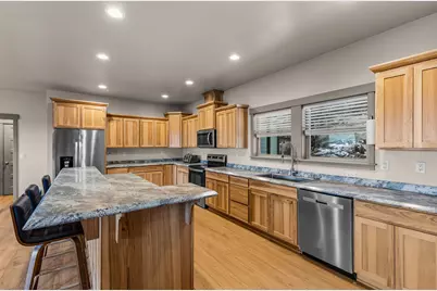 5518 NW Cedar Place, Prineville, OR 97754 - Photo 8