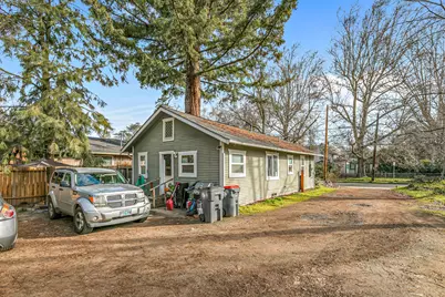 108 Cottage Street, Medford, OR 97504 - Photo 6