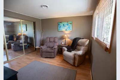 2817 Darrow Avenue, Klamath Falls, OR 97603 - Photo 10