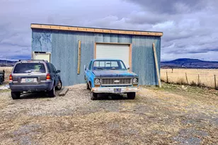 429 Miller Island Rd, Klamath Falls, OR 97603 - Photo 38