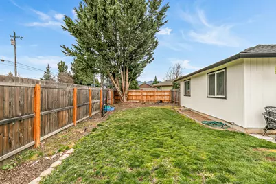 1461 Applegate Lane, Medford, OR 97501 - Photo 30