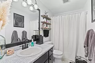 1461 Applegate Ln, Medford, OR 97501 - Photo 24