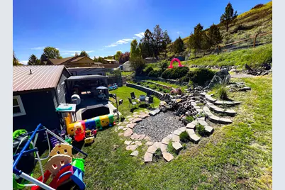 858 E Main Street, John Day, OR 97845 - Photo 30