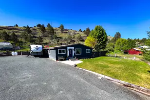 858 E Main St, John Day, OR 97845 - Photo 1