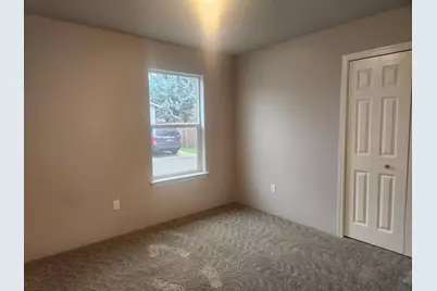 7629 Calaveras Street, White City, OR 97503 - Photo 18