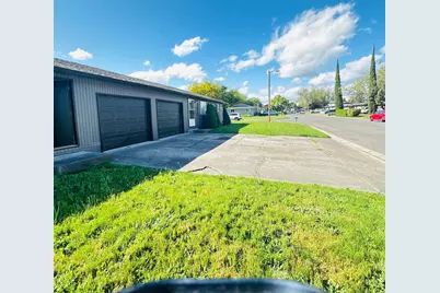 71 Tracy Avenue #71 & 73, Eagle Point, OR 97524 - Photo 34