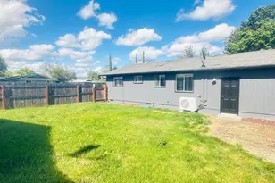 71 Tracy Ave, Eagle Point, OR 97524 - Photo 32