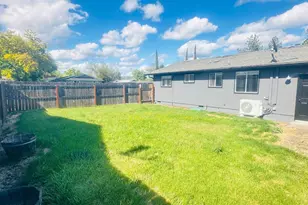 71 Tracy Ave, Eagle Point, OR 97524 - Photo 28