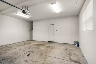 679 Kaitlin Ln, Medford, OR 97501 - Photo 24