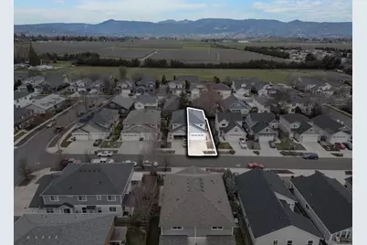 679 Kaitlin Lane, Medford, OR 97501 - Photo 46
