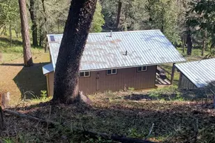 11238 E Evans Creek Rd, Rogue River, OR 97537 - Photo 20