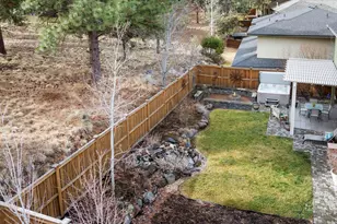 512 NW Flagline Dr, Bend, OR 97703 - Photo 6