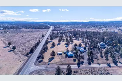 67070 Paradise Alley, Bend, OR 97703 - Photo 38