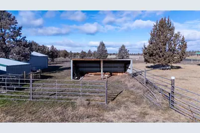 67070 Paradise Alley, Bend, OR 97703 - Photo 32