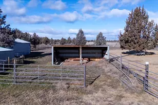 67070 Paradise Alley, Bend, OR 97703 - Photo 32