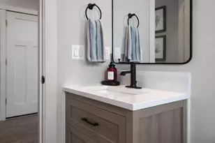 63249 Peale St, Bend, OR 97701 - Photo 10