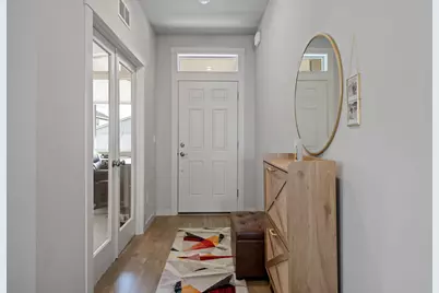 63249 Peale Street, Bend, OR 97701 - Photo 2