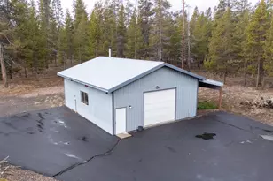 1406 Cir Bar Dr, La Pine, OR 97739 - Photo 40
