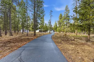 1406 Cir Bar Dr, La Pine, OR 97739 - Photo 6