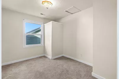 811 SW Madison Street, Madras, OR 97741 - Photo 20