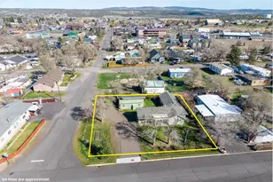 811 SW Madison St, Madras, OR 97741 - Photo 34