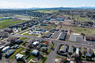 811 SW Madison St, Madras, OR 97741 - Photo 40