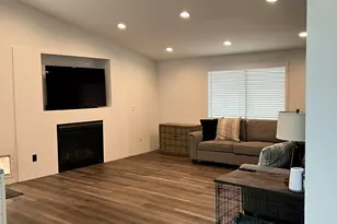 61325 King Josiah Pl, Bend, OR 97702 - Photo 8