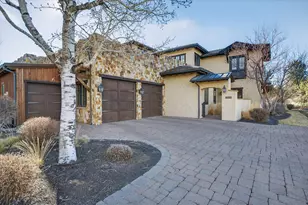 65653 Swallows Nest Ln, Bend, OR 97701 - Photo 1