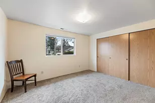 331 N 8th St, Central Point, OR 97502 - Photo 22