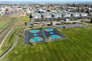 185 New Spirit Wy, Medford, OR 97501 - Photo 20