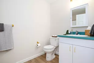 193 New Spirit Wy, Medford, OR 97501 - Photo 14