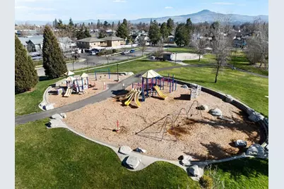 194 New Spirit Way #Lot 29, Medford, OR 97501 - Photo 18